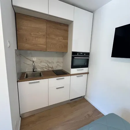 Appartement Green Oasis For Two, 30 Meters From Sea *