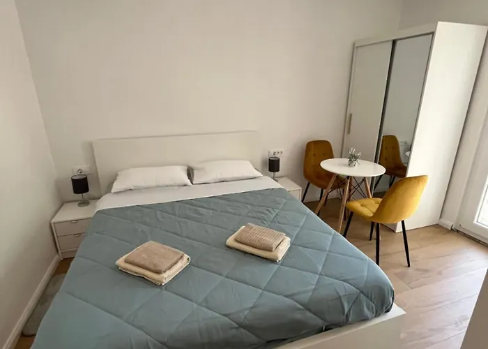 Appartement Green Oasis For Two, 30 Meters From Sea *